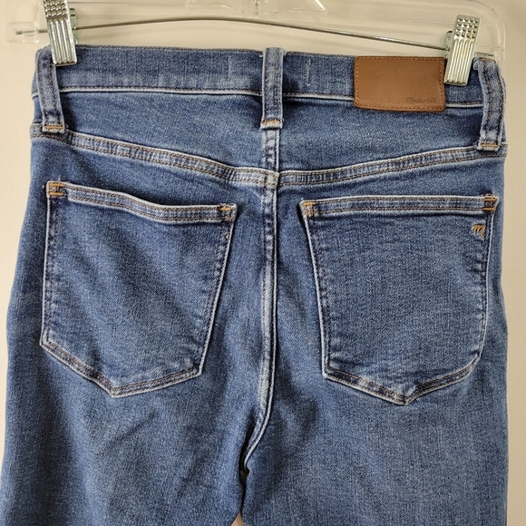 ⬇️Price drop⬇️ Madewell 10" High Rise Skinny Jeans - Picture 8 of 12